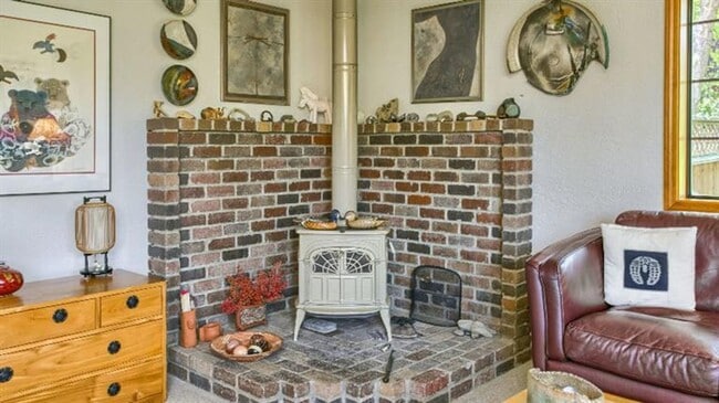 Photo - Serene 3 bed/2 bath home in beautiful garden setting | Available June
