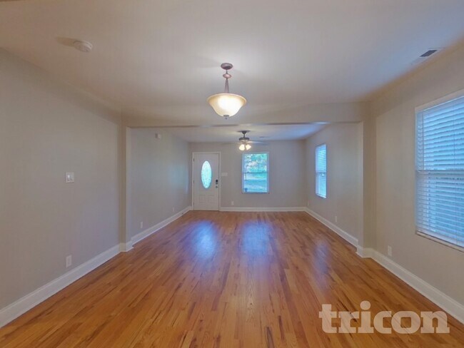 Photo - 2836 Attaberry Dr