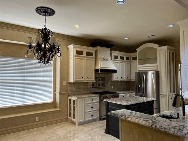 Photo - 2800 Browning Dr