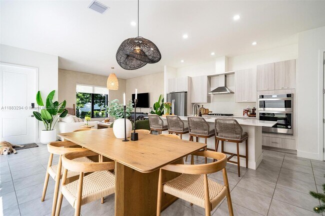 Photo - 4408 NW 80th Ave