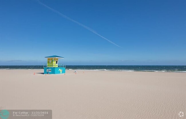 Building Photo - 305 N Pompano Beach Blvd Unit 704 Rental