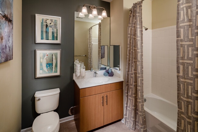 One Bedroom Bathroom