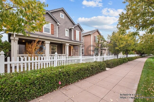 Photo - 1271 S Central Pkwy