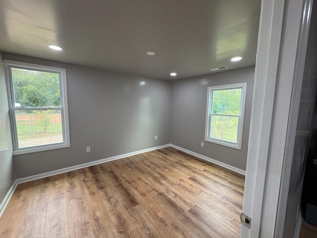 Photo - 191 Fort Shoals Rd