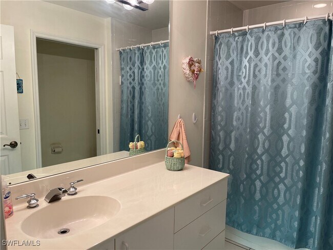 Photo - 6590 Beach Resort Dr Unit 305