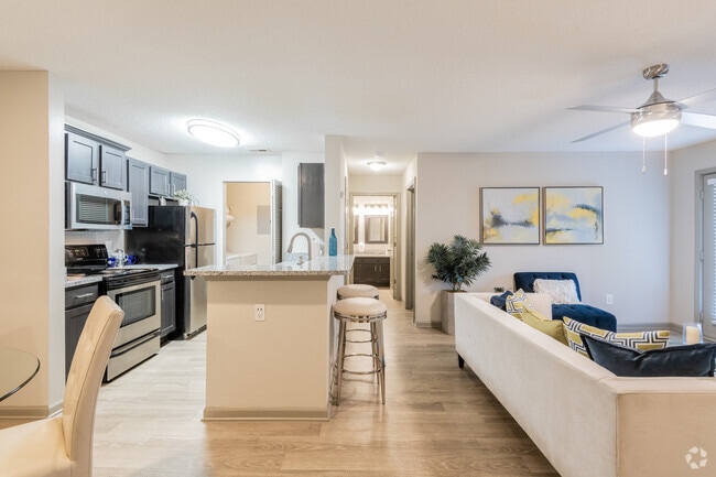 2BR, 2BA - Goldelm at The Views