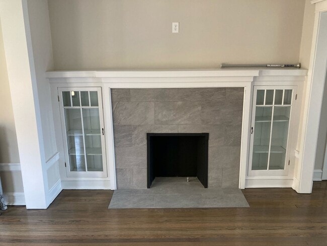 Photo - 2418 N Sawyer Ave Unidad 2W