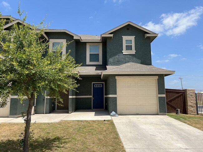 Photo - 7011 Micayla Cv