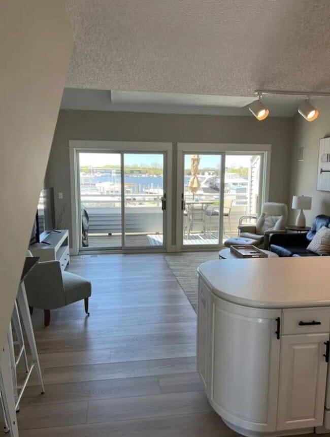 Photo - 116 Millpoint Dr Unit 116 Millpoint Dr.