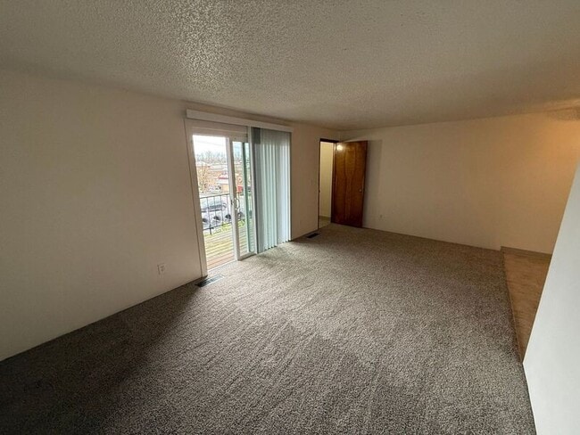 Photo - 650 Taybin Rd NW