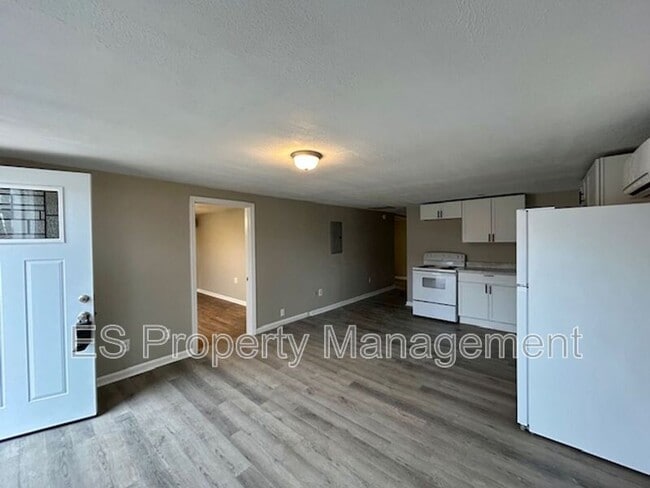 Photo - 1408 Holland St