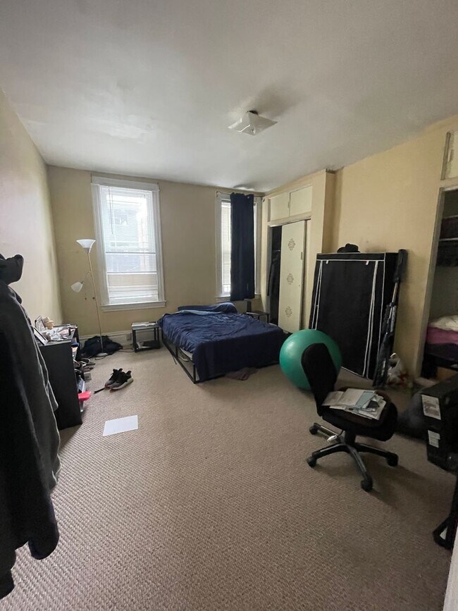 Photo - 275 N Dithridge St Unidad #02