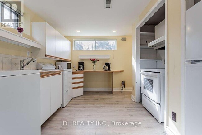 Photo - 50 Silverview Dr