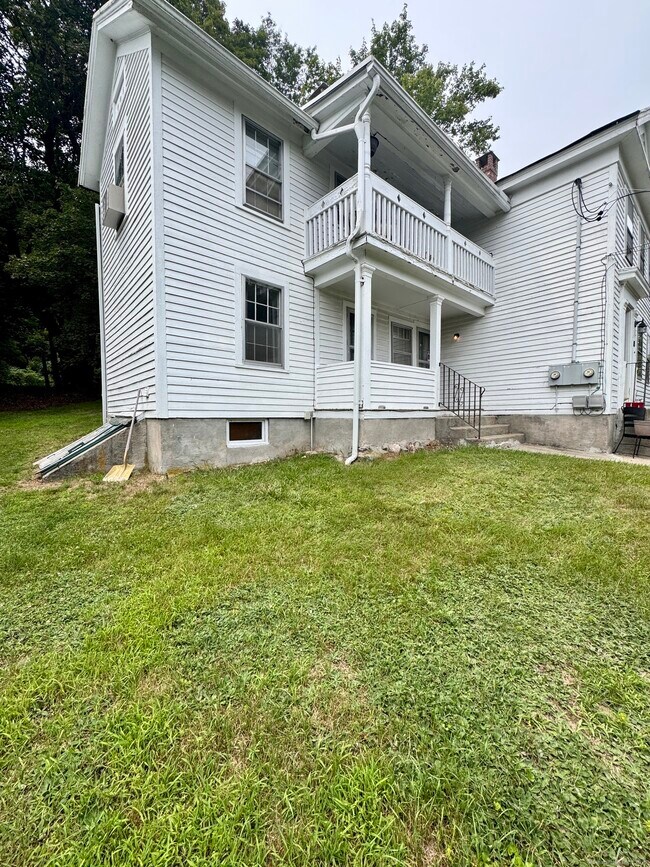 Photo - 111 Rockwell St Unit 1st Floor