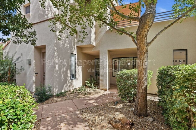 Photo - 8989 N Gainey Center Dr