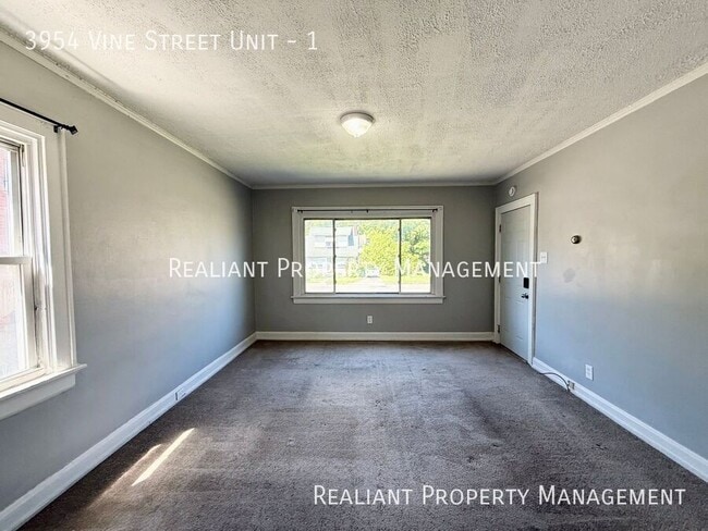 Photo - 3954 Vine St Unit 1