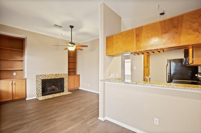 Photo - 2802 Nueces St Unidad 203