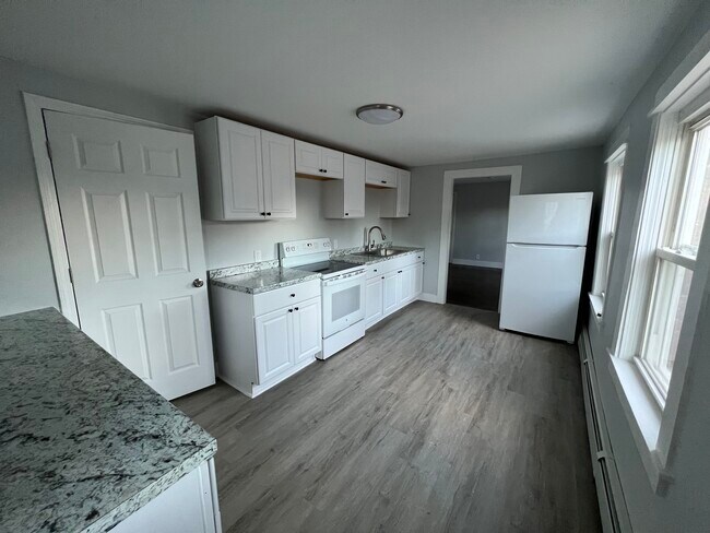 Photo - 24 Church St