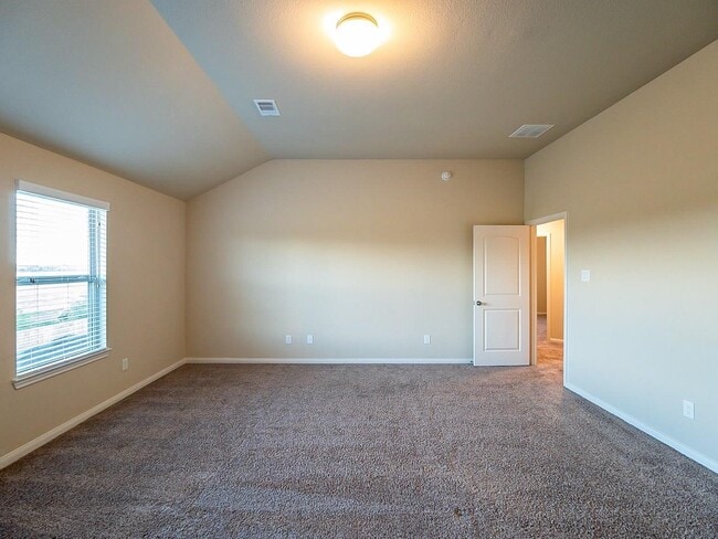 Photo - 2303 Altman Trl