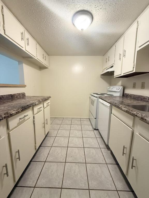 Photo - 1625 42nd St