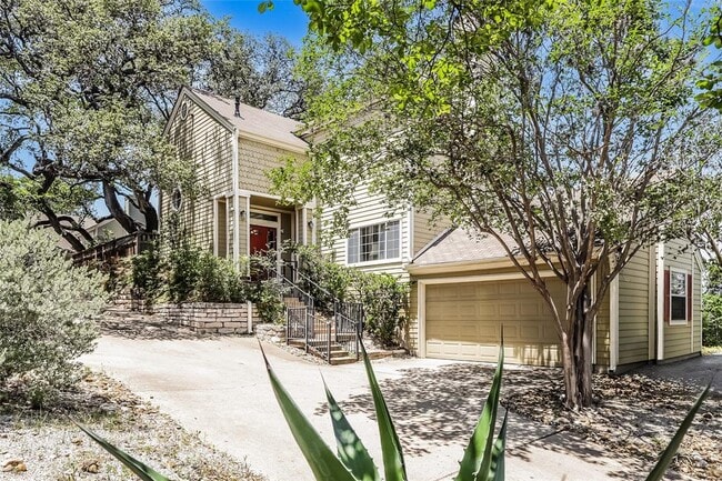 Photo - 1702 Newning Ave
