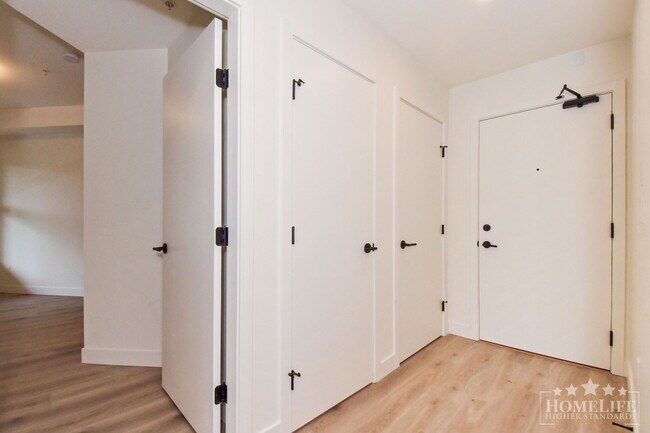 Photo - Effortless Living in the Heart of South Su... Unit 208