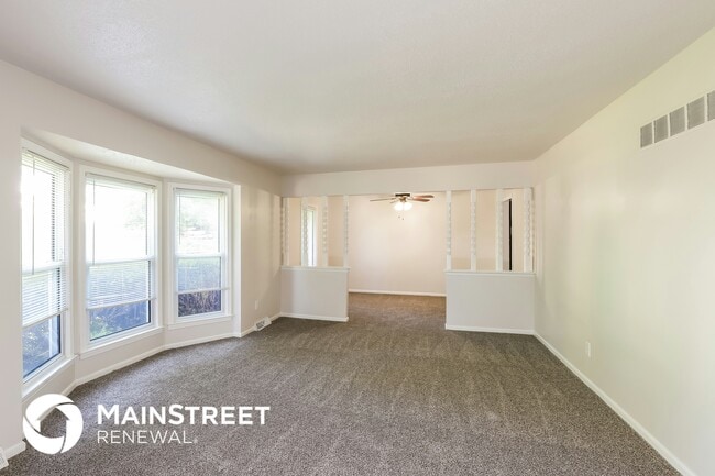 Building Photo - 5913 N Wyandotte St Rental