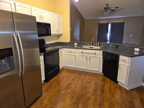 Photo - 2631 Winchester Cir