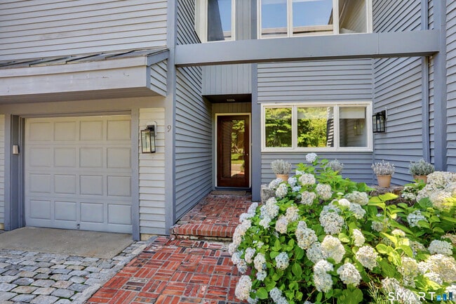 Photo - 1 Island Dr Unit 9