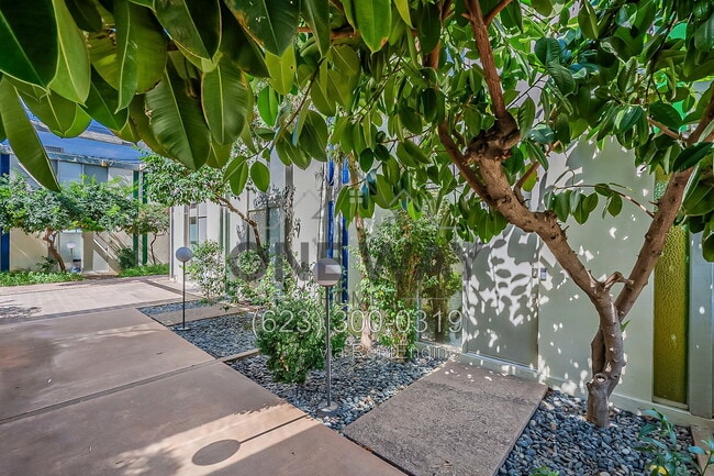 4411 N 40th St Unit 57