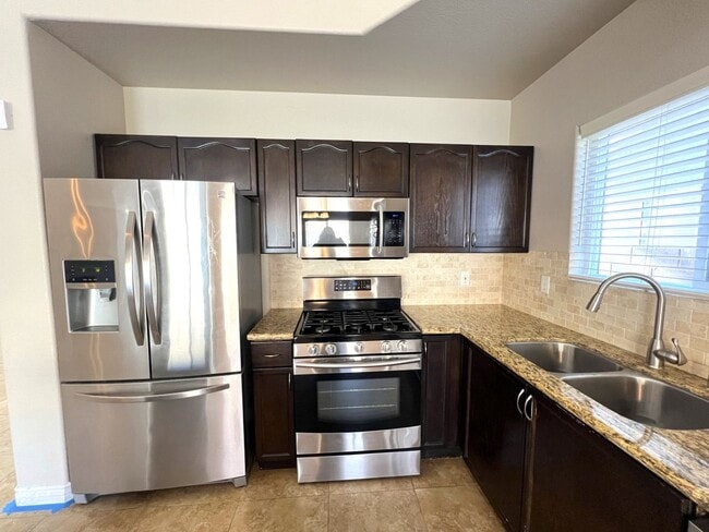 Photo - 3 bedroom, 2 bathroom home located in Henderson, NV!