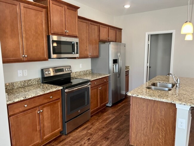 Photo - Upscale 3BR 2.5BA Townhome in Blackman!