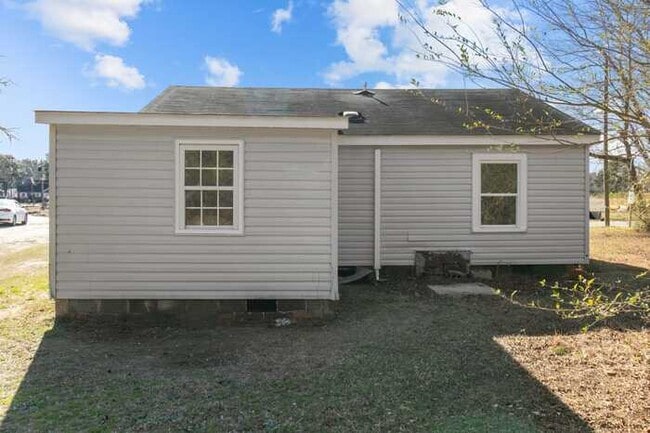 Photo - 610 Wondertown Dr