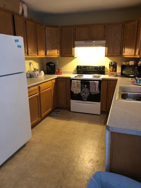 Building Photo - 15 LLC-75 Sailly Avenue Unit 201