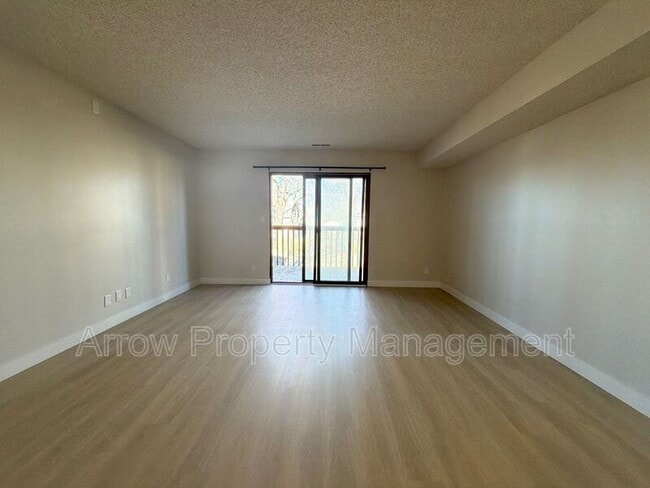 Photo - 2323 T St Unit 12