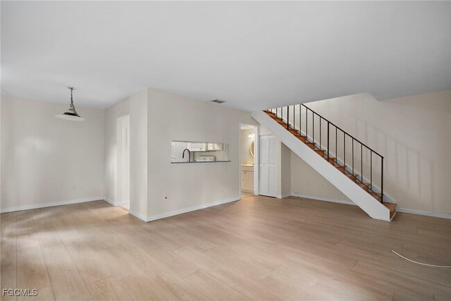 Photo - 3291 Prince Edward Island Cir Unidad 2