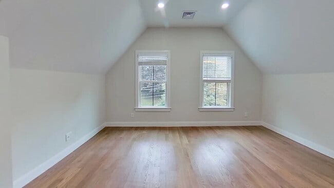 Photo - 153 Foster St Unidad 3D