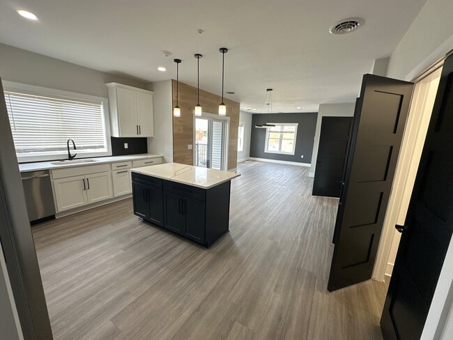 Casa adosada de 2 habitaciones y 2,5 baños - Gala Apartments & Townhomes