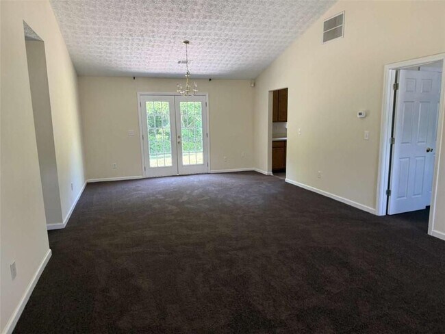 Photo - 25 Hunters Ridge Dr