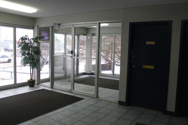 Photo - 400 Calahoo Rd Unit CC-104