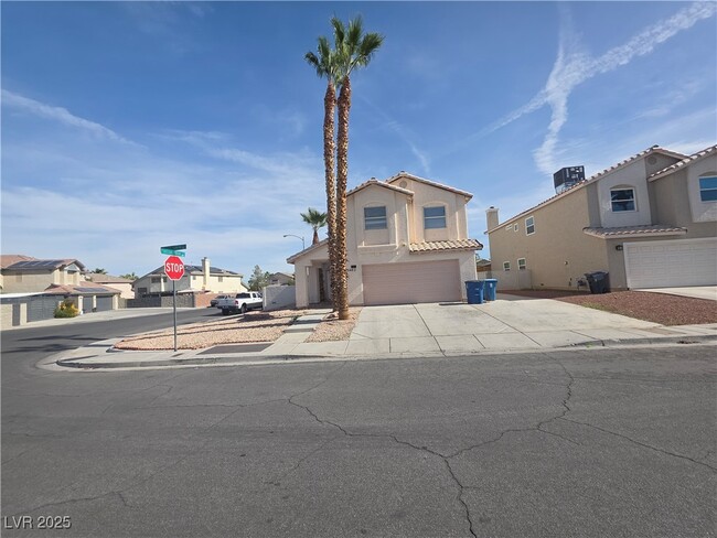 Photo - 5402 Night Swim Ln