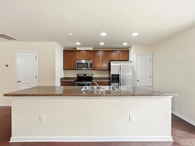 Photo - 8538 Quarton Dr