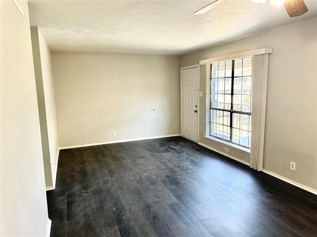 Photo - 2221 Stella St