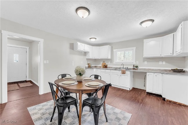 Photo - 4238 Laurel Rd