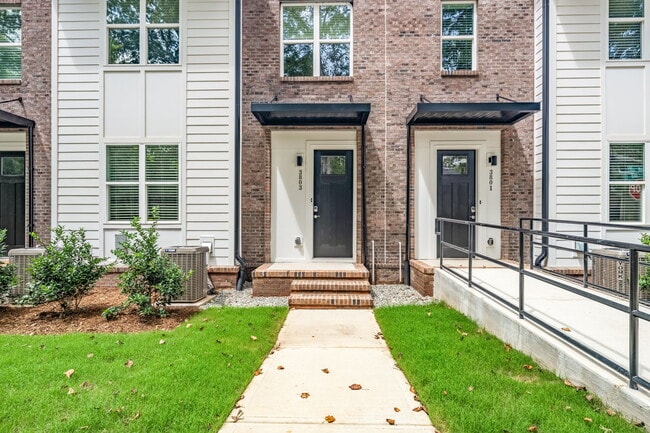 Building Photo - 3803 Lands End Ct Rental