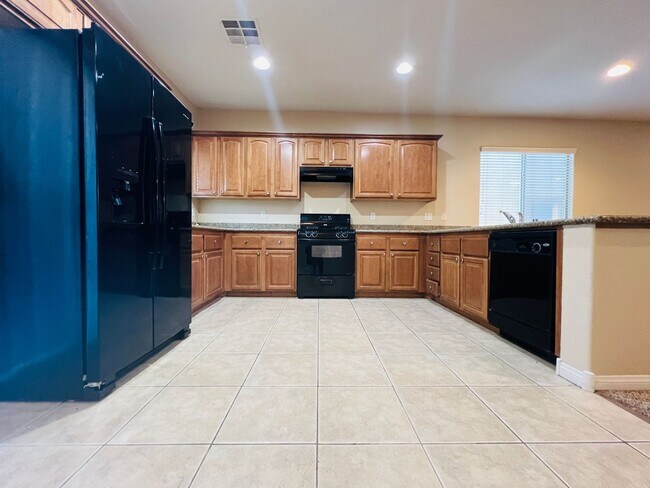 Photo - Beautiful 3-Bedroom Single Story Home in N...