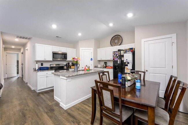 Photo - 1827 E 69th Ct N