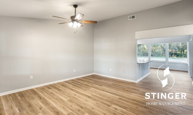 Photo - 2 Bedroom / 1 Bath For Rent In Tabby Oaks Unidad 3B