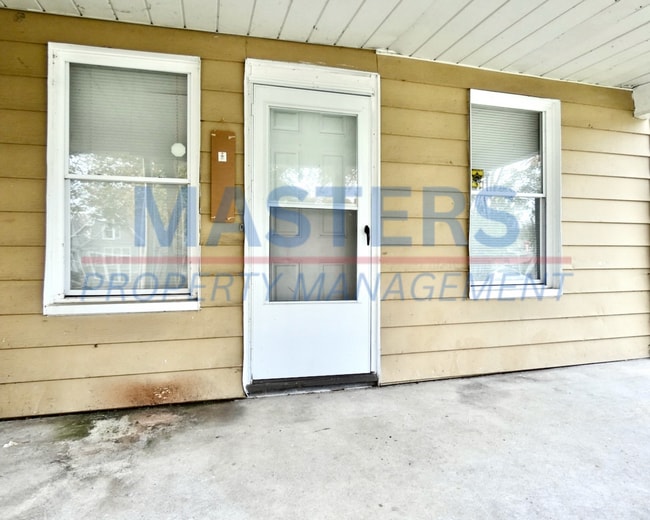 Photo - 2563 Foraker Ave Unidad Lower