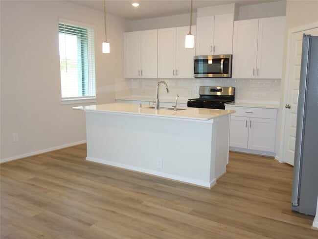 Photo - 701 Sand Dollar Dr